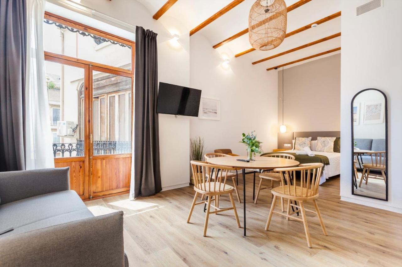 Puerto Beach Suites Valencia Ngoại thất bức ảnh