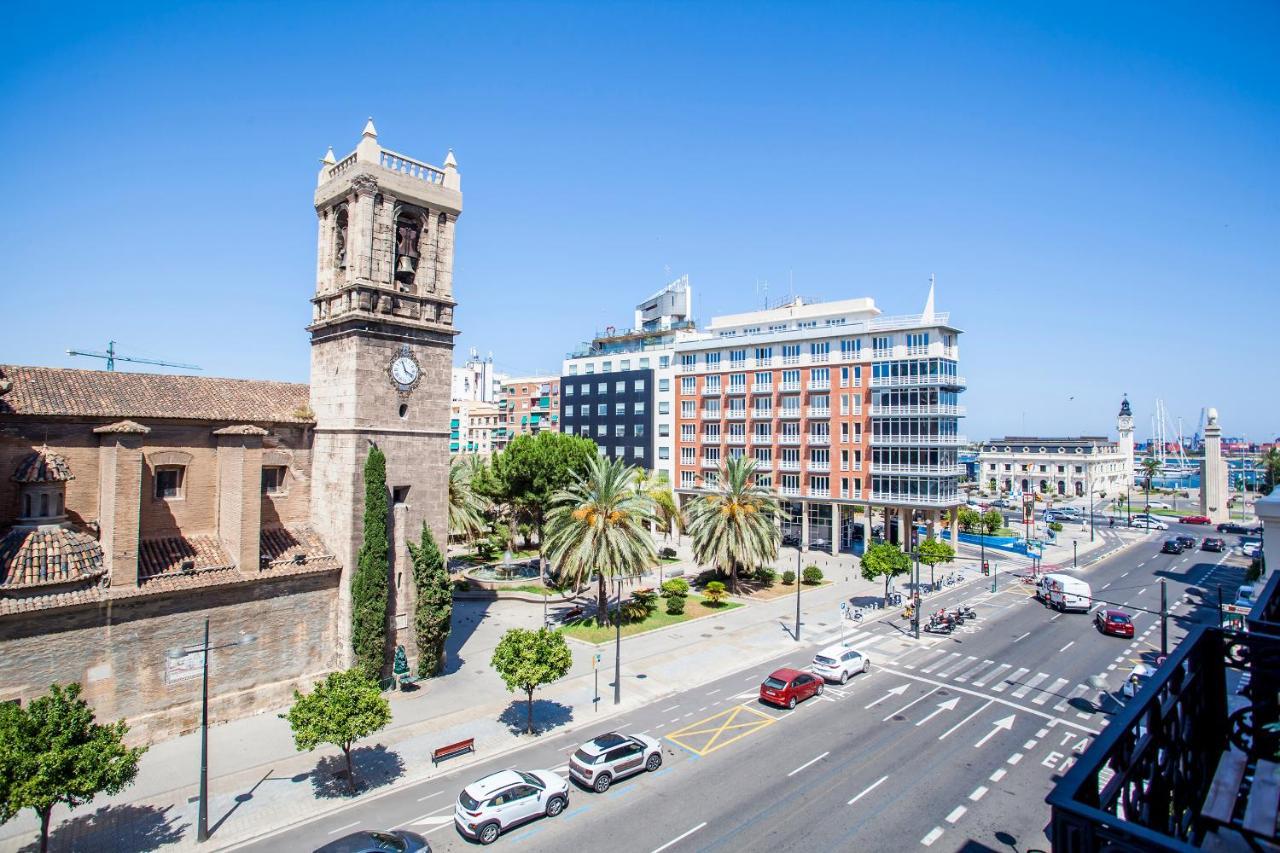 Puerto Beach Suites Valencia Ngoại thất bức ảnh