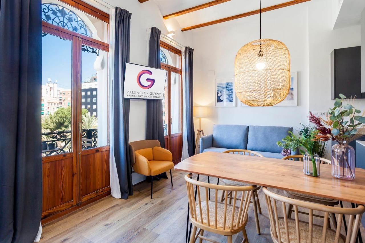 Puerto Beach Suites Valencia Ngoại thất bức ảnh