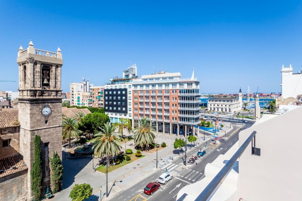 Puerto Beach Suites Valencia Ngoại thất bức ảnh