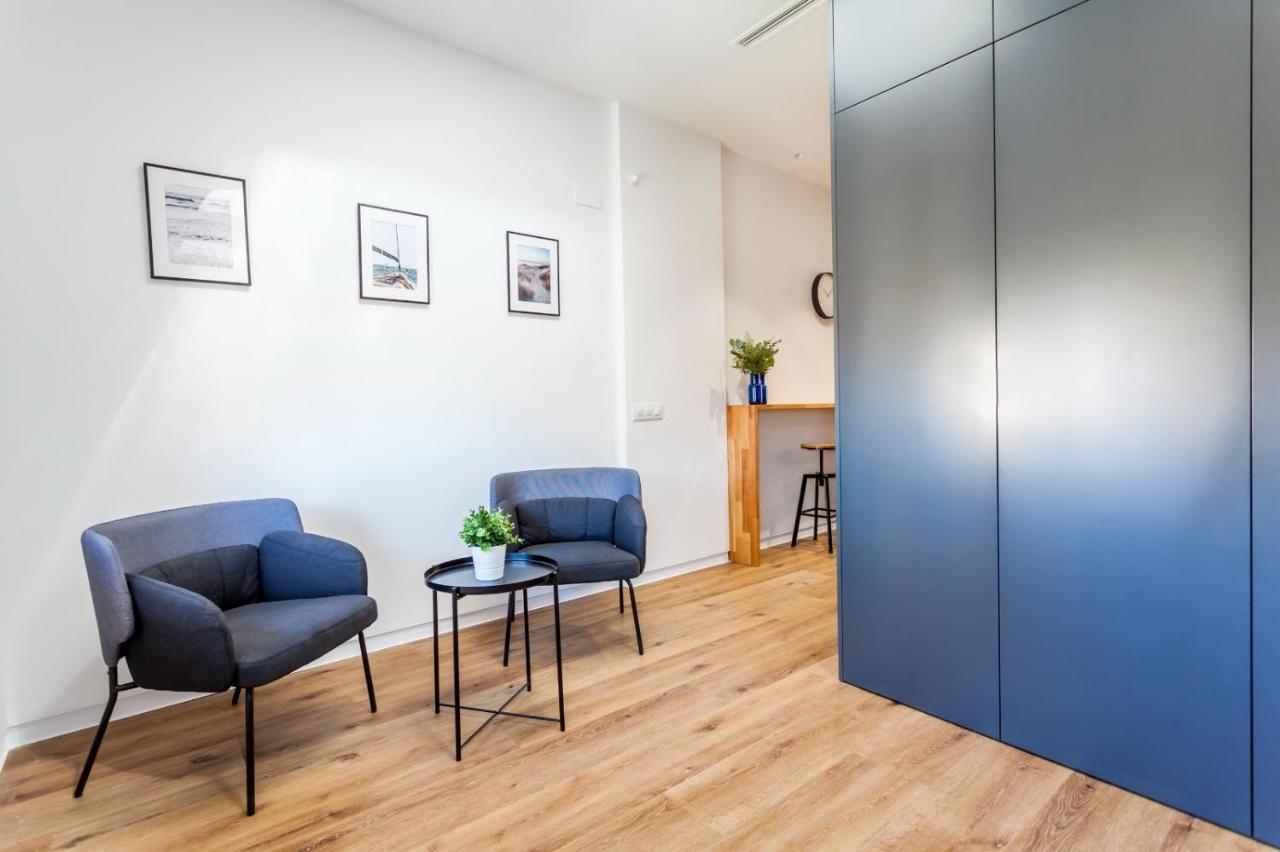 Puerto Beach Suites Valencia Ngoại thất bức ảnh