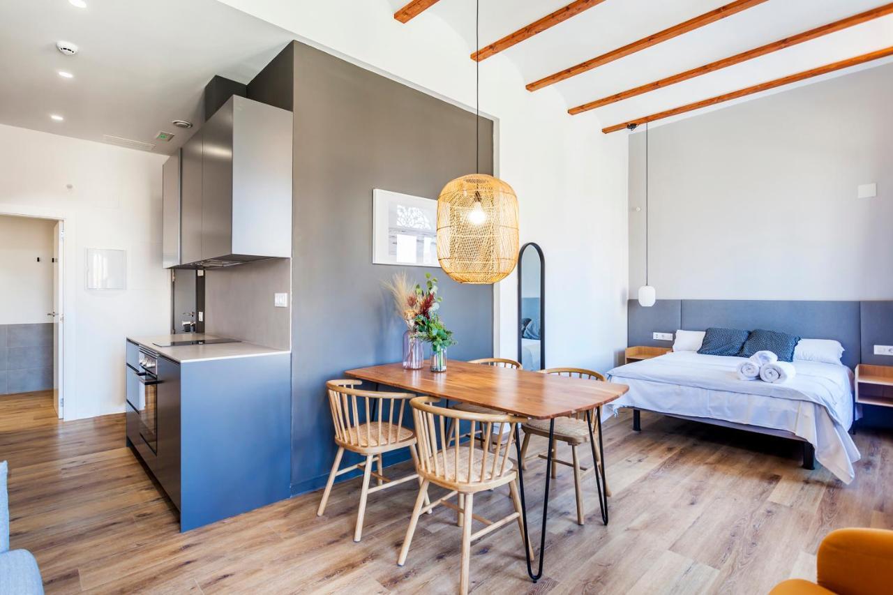 Puerto Beach Suites Valencia Ngoại thất bức ảnh