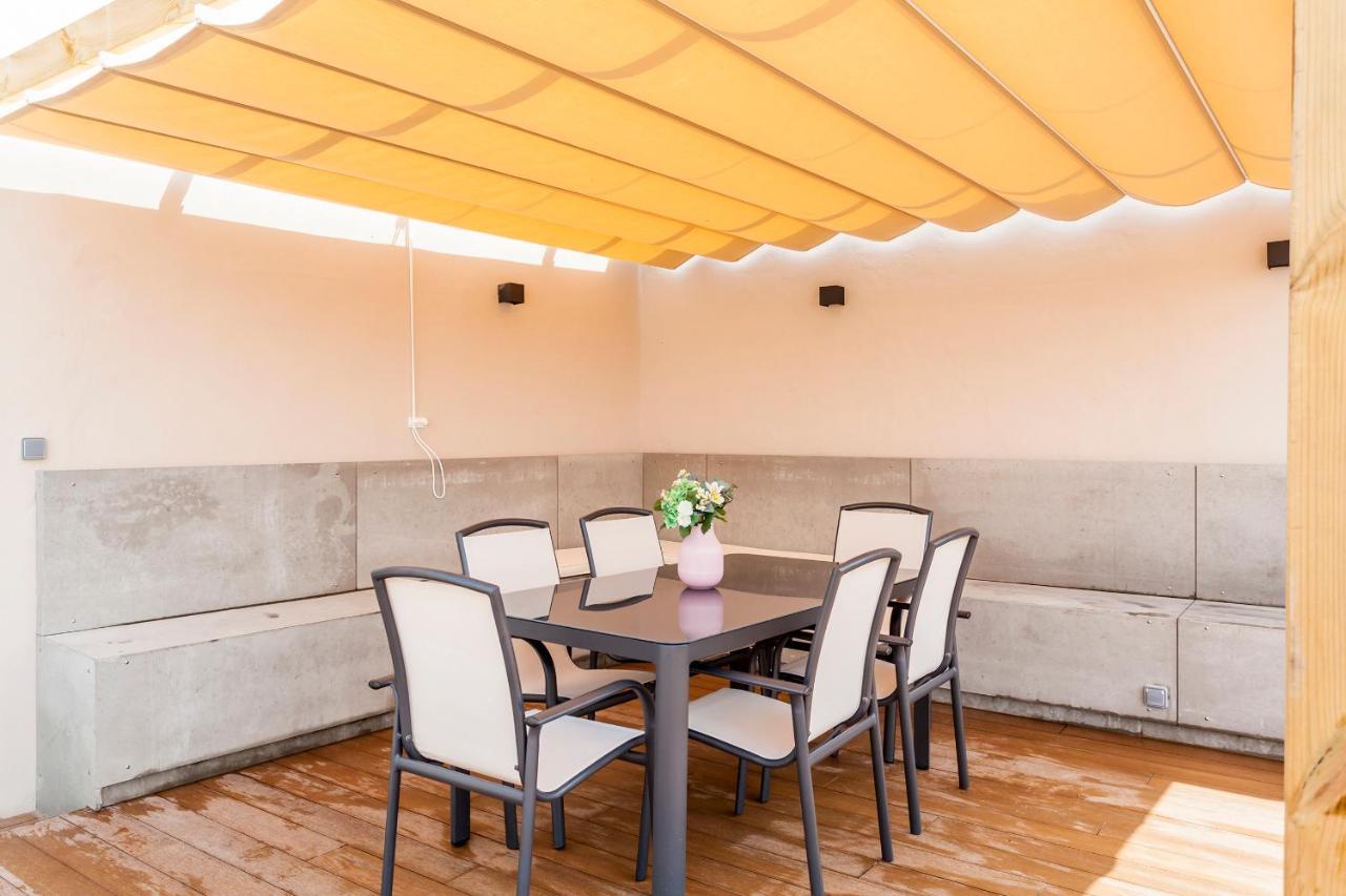 Puerto Beach Suites Valencia Ngoại thất bức ảnh