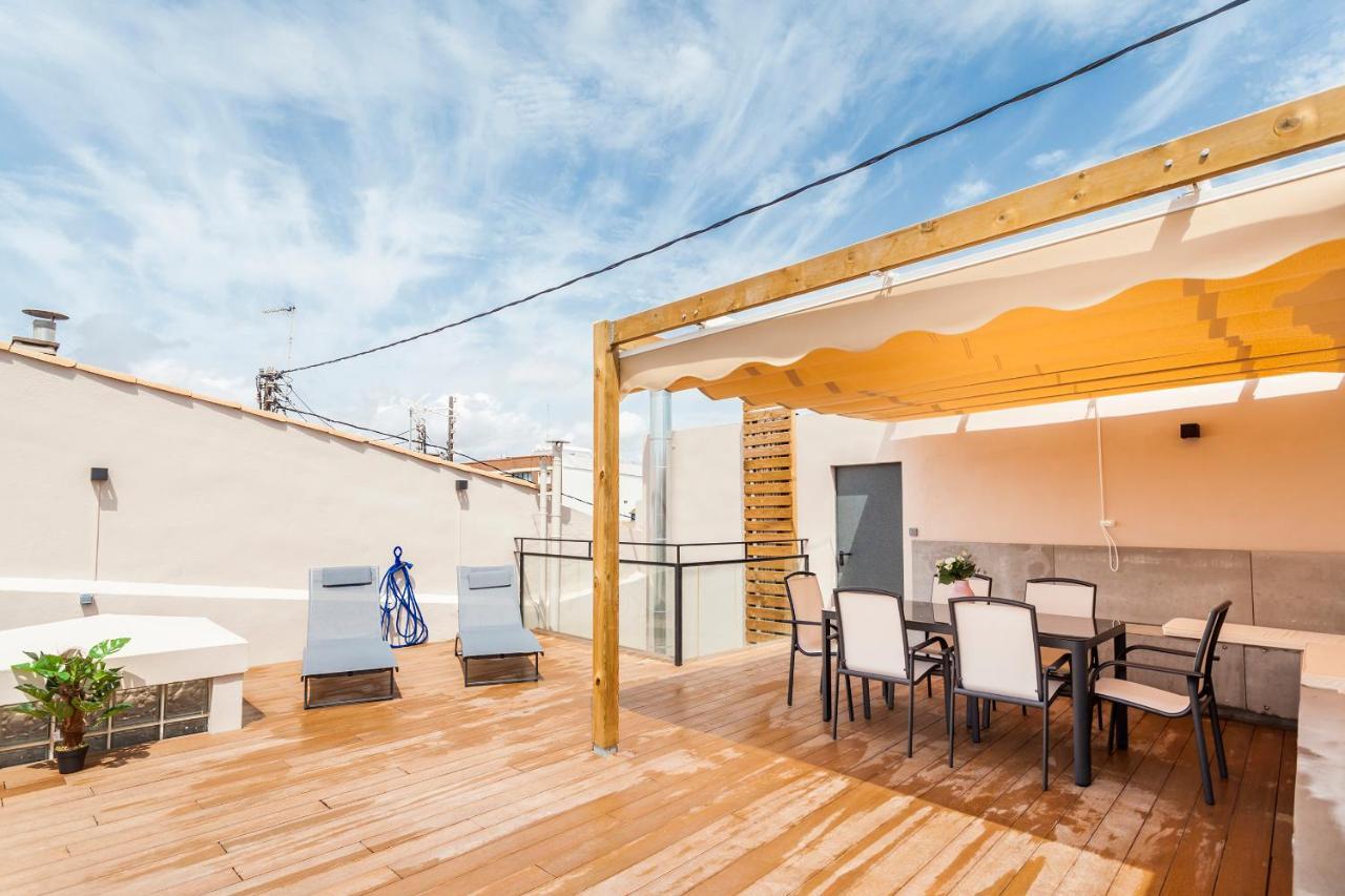 Puerto Beach Suites Valencia Ngoại thất bức ảnh