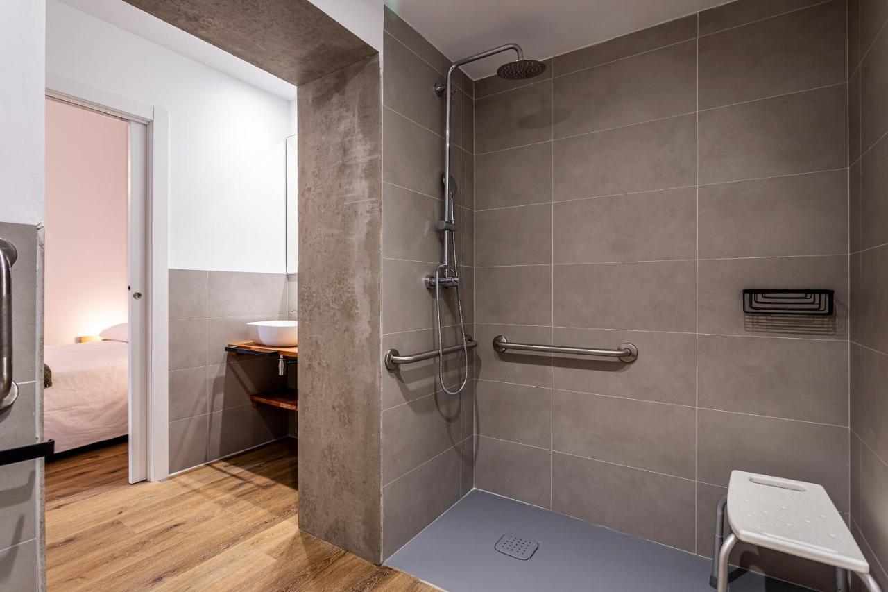 Puerto Beach Suites Valencia Ngoại thất bức ảnh